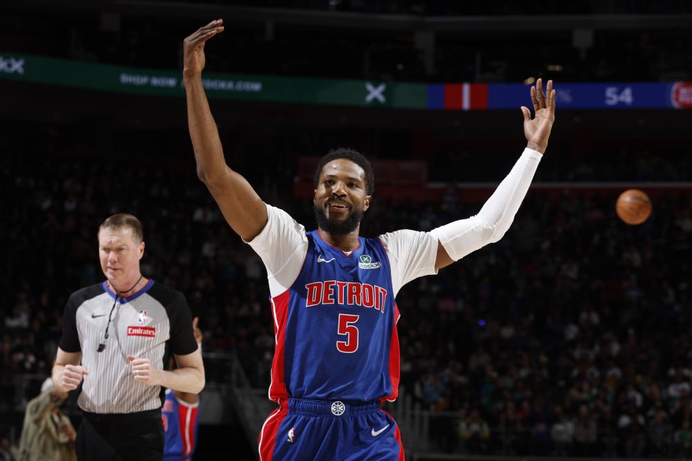 的中场核心 的中场核心