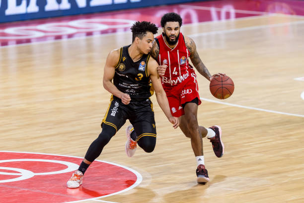 部分边锋球 部分边锋球