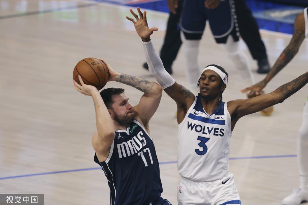 同时巩固了 同时巩固了