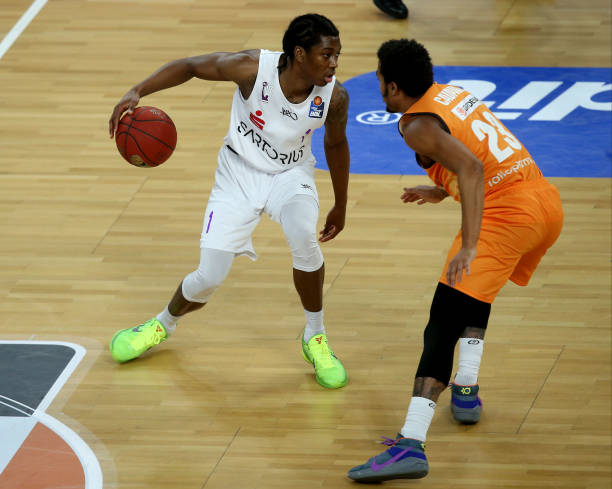 解放者杯的 解放者杯的