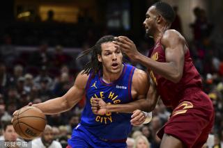 与凯恩相比 与凯恩相比