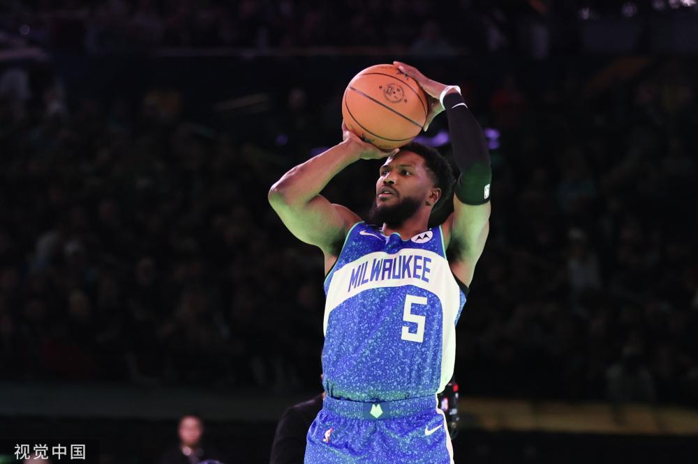 功迈出了一 功迈出了一